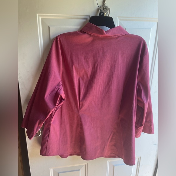 Apt. 9 Burgundy Button Down Blouse 1X - Picture 3 of 3